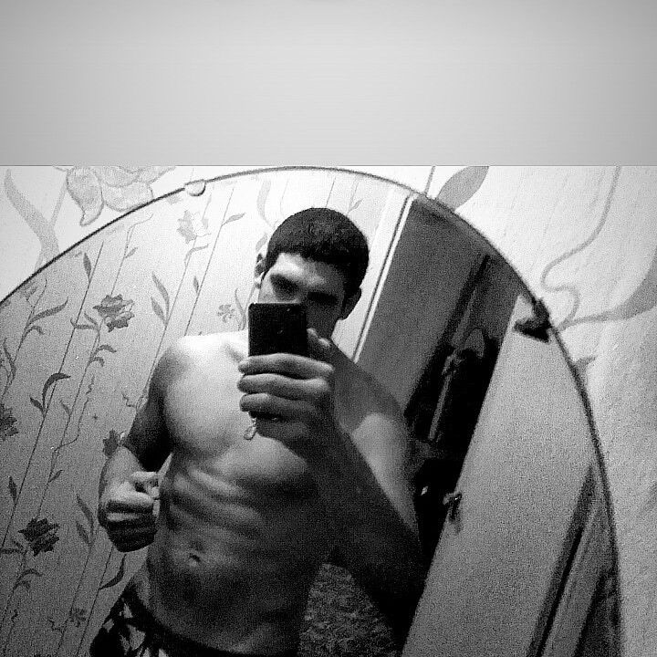  ,   Artur, 30 ,   ,   , c 