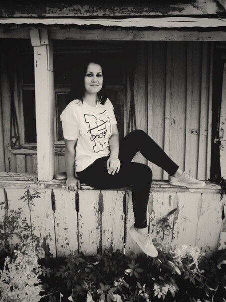  ,   Maxim, 27 ,   ,   , c 