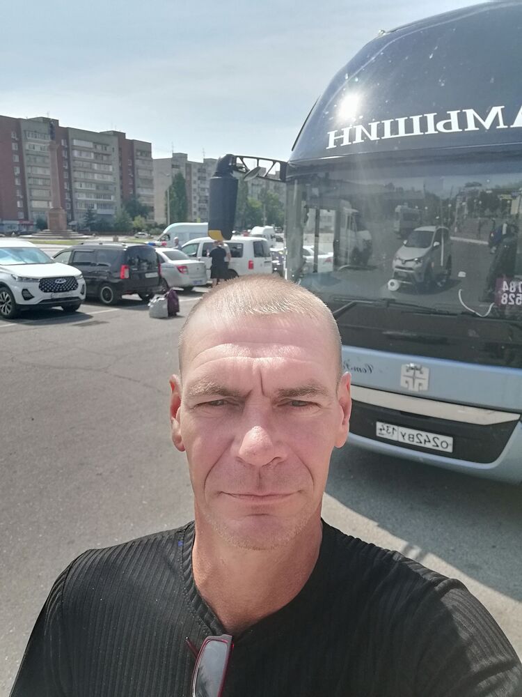  53017888  , 44 ,    