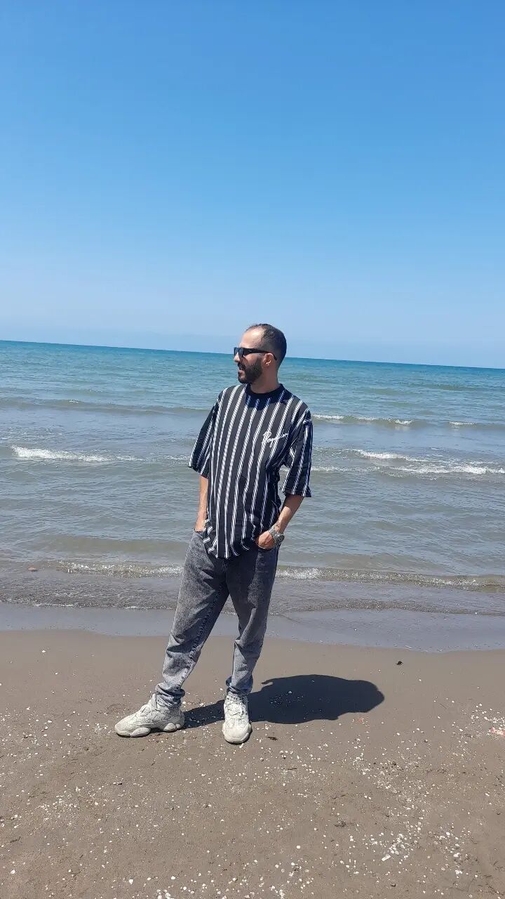  35892808  Hamed, 35 ,    