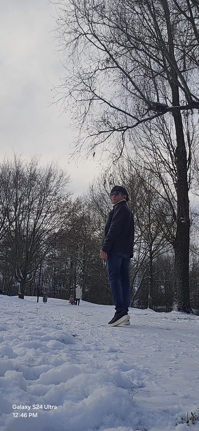 ���� 55229638 ������� SHAROBZODA, 40 ���, ���� ���������� � Wismar