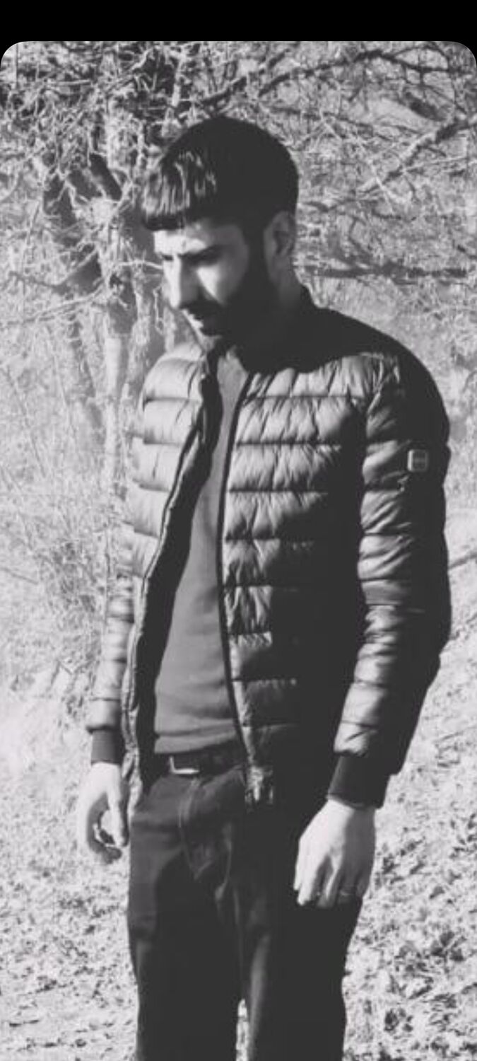  42397078  AR, 30 ,    