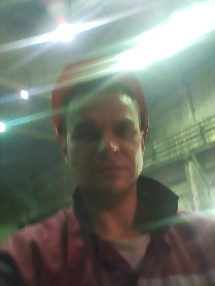  7868578  Maksim, 47 ,    
