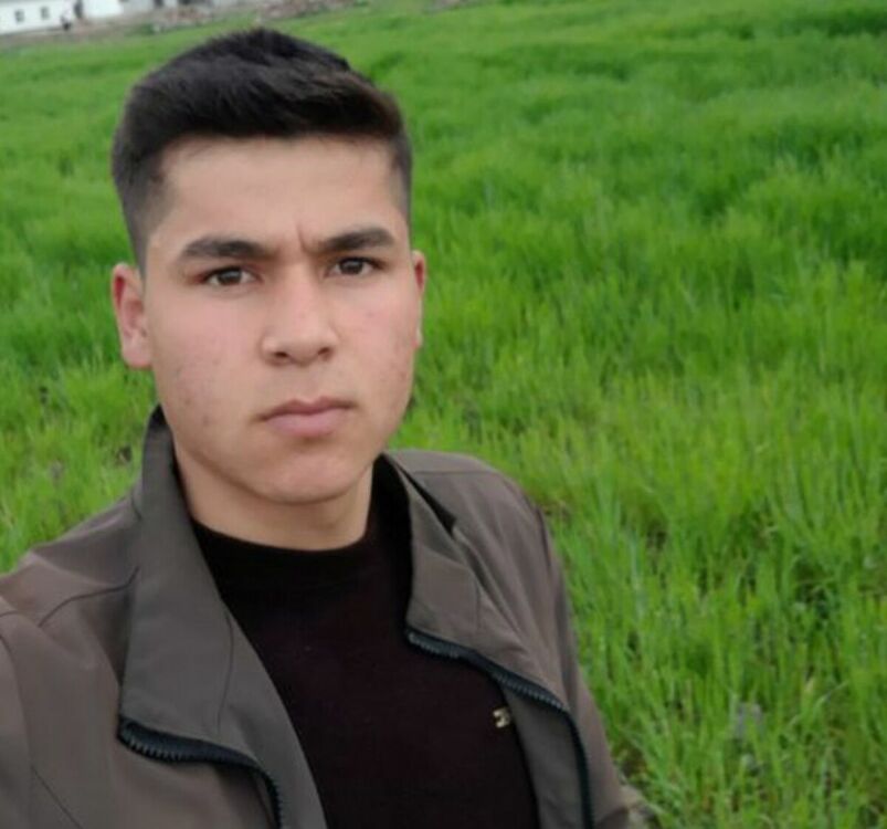  ,   Sardorr, 33 ,   ,   , c 