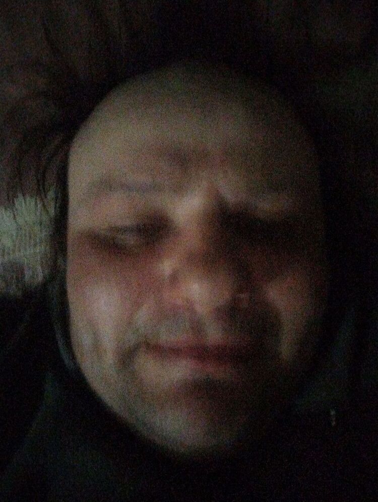  41832298  , 37 ,    