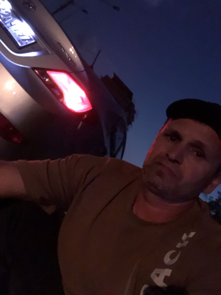  36973078  , 40 ,    