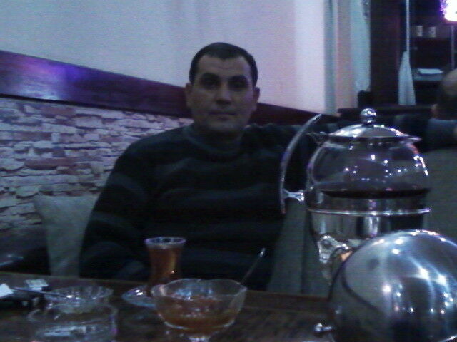  ,   Elcin, 48 ,   ,   , c 