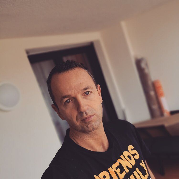  ,   GG, 45 ,   ,   , c 