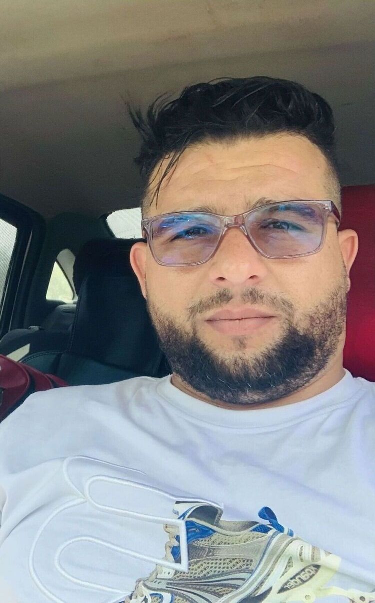  Algiers,   Oussa, 25 ,   ,   