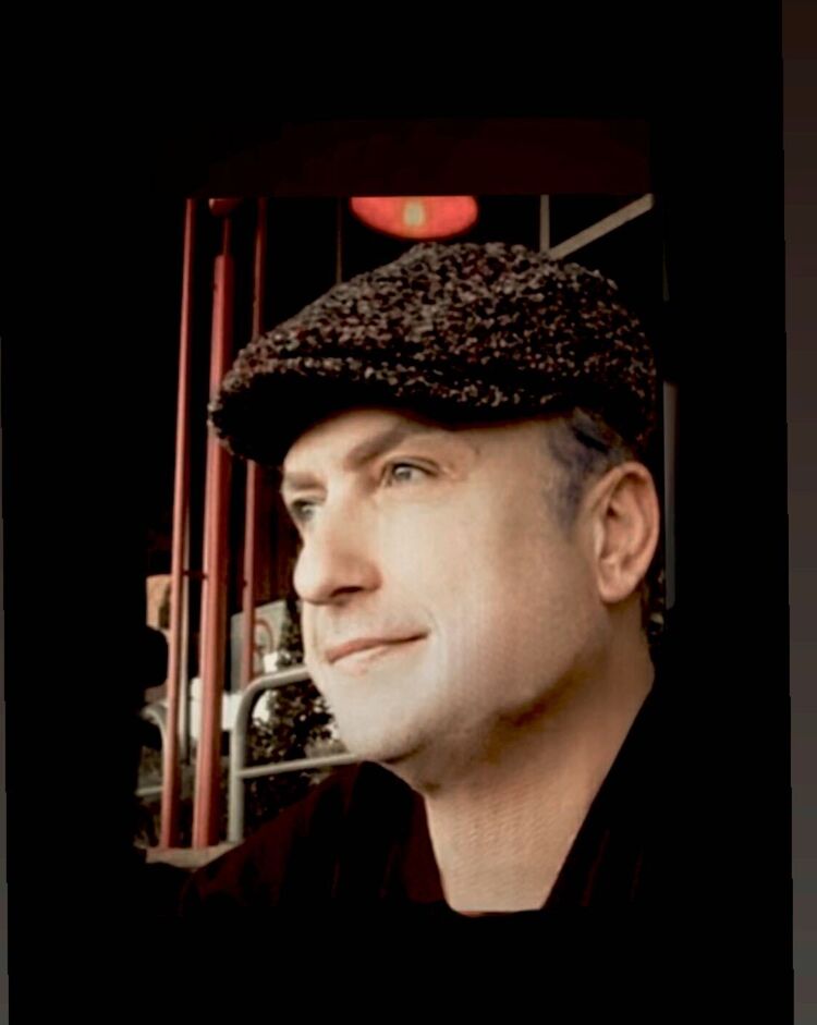  54574888  Akif, 55 ,    