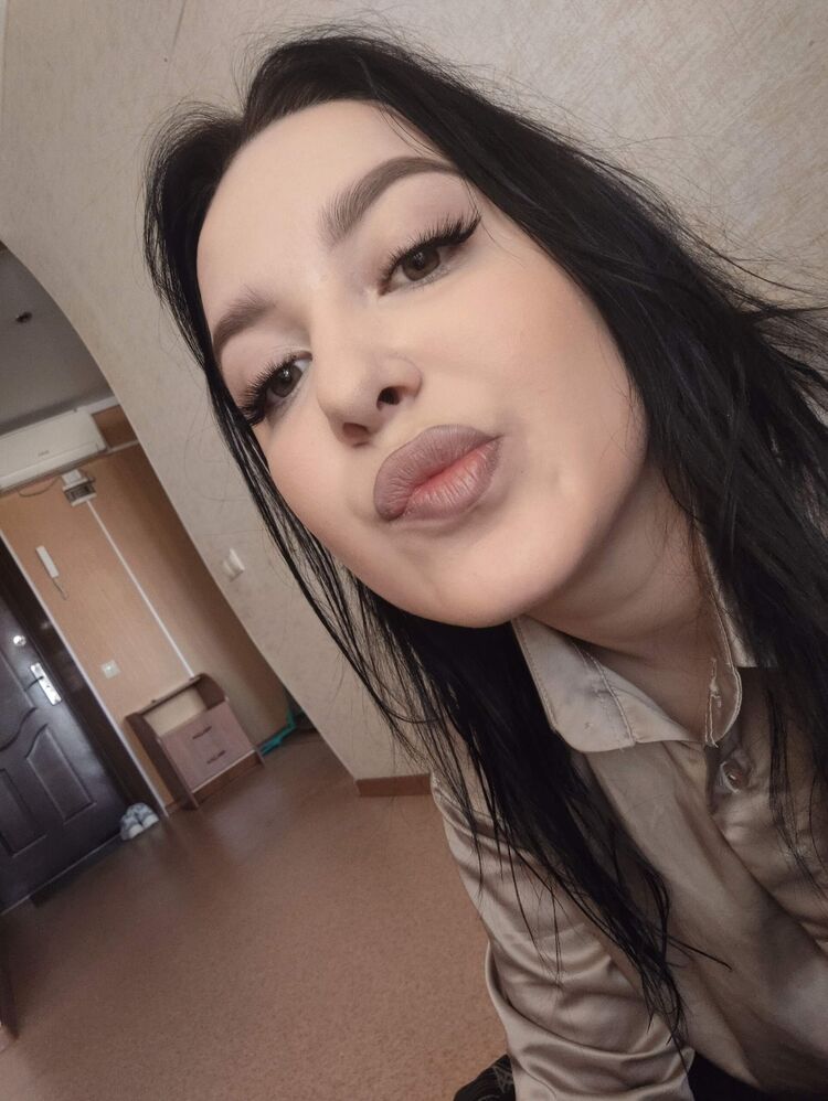  45675148  Gelya, 22 ,    