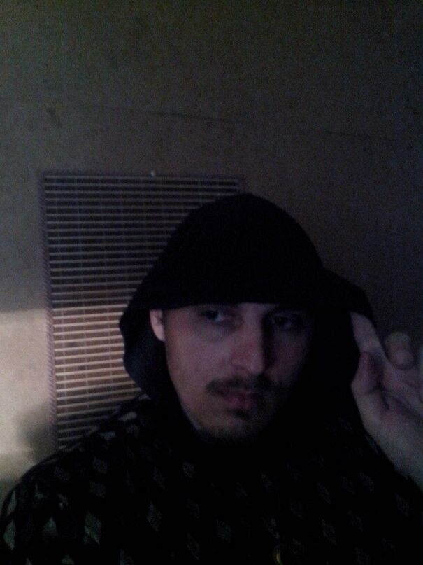  7446138  Skam, 35 ,    