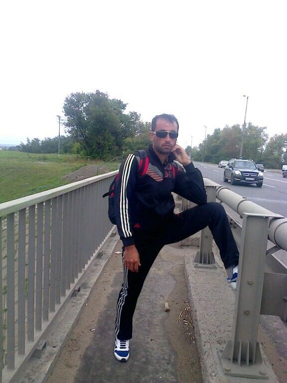 45559018  Siroj, 37 ,    