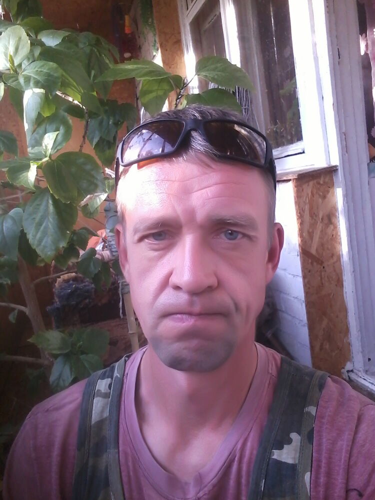  28771618  Oleg, 48 ,    