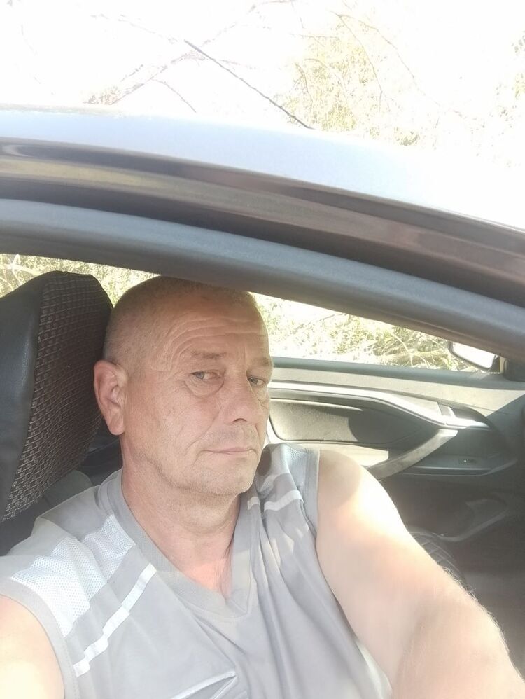  53065898  , 52 ,    