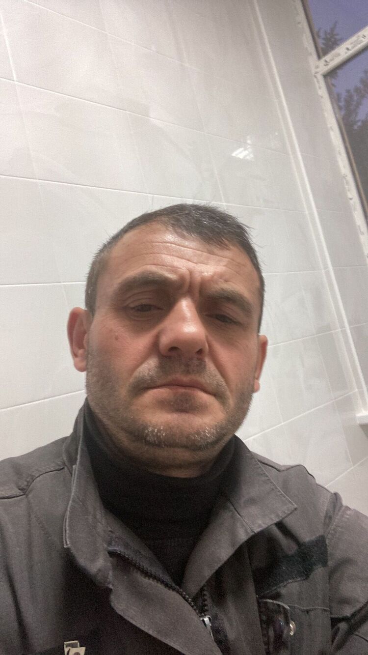  ,   Abesalom, 44 ,   c 