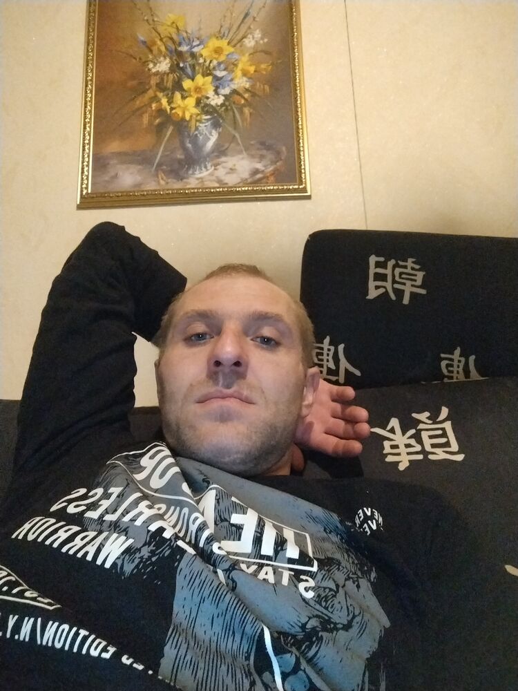 39222868  , 34 ,    