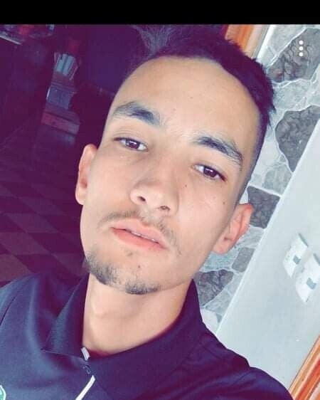  20803858  Houcine ztn, 26 ,    