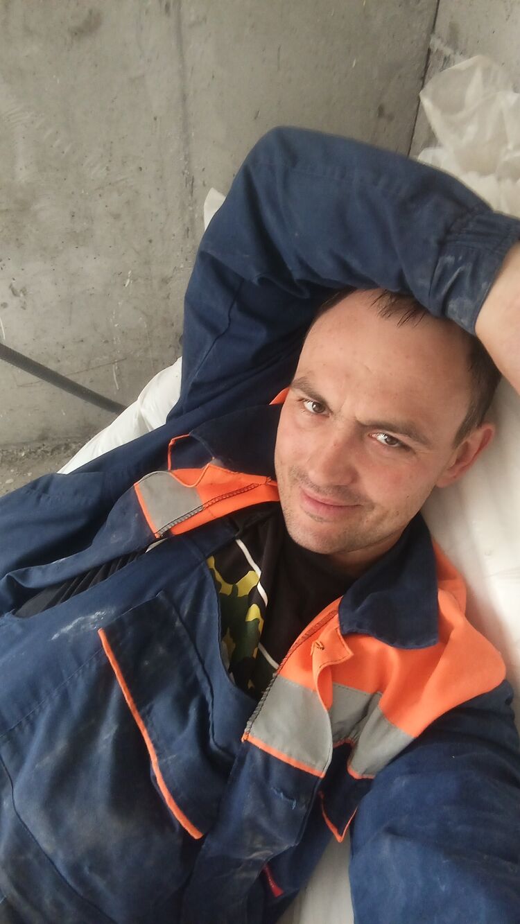  52669098  , 41 ,    