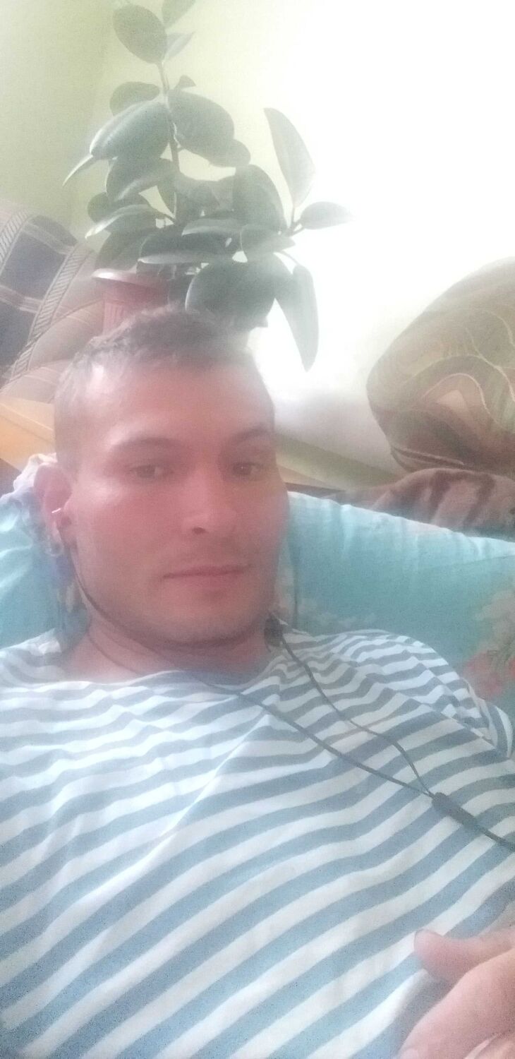  27006468  , 35 ,    