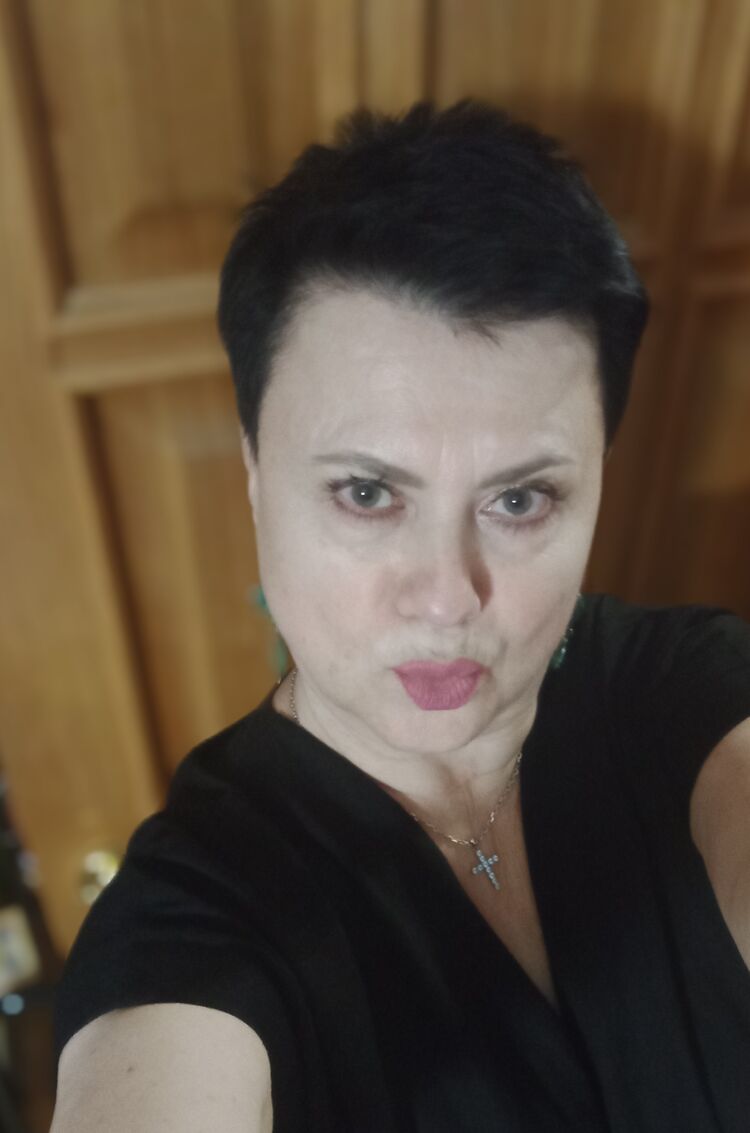  54806178  Nina, 53 ,    