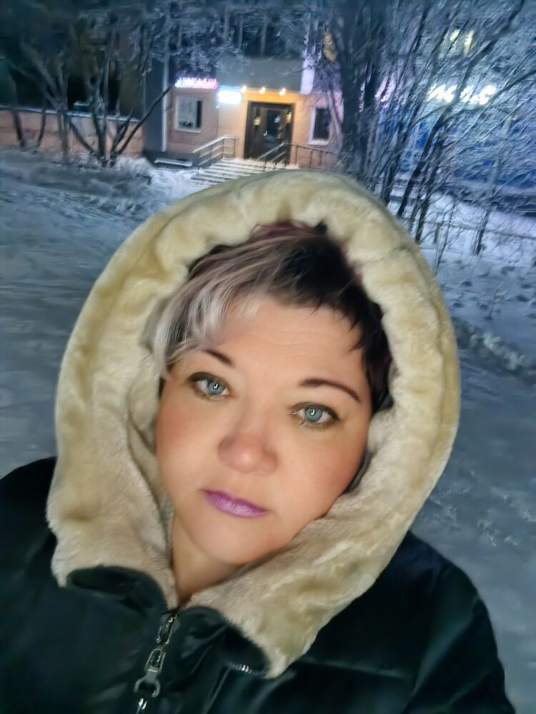  49627108  Irina, 45 ,    