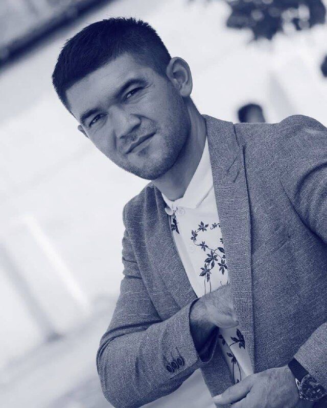  48135448  Vladimir, 25 ,    -