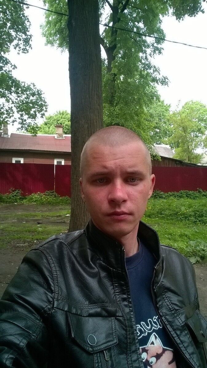  10762758   , 35 ,    -