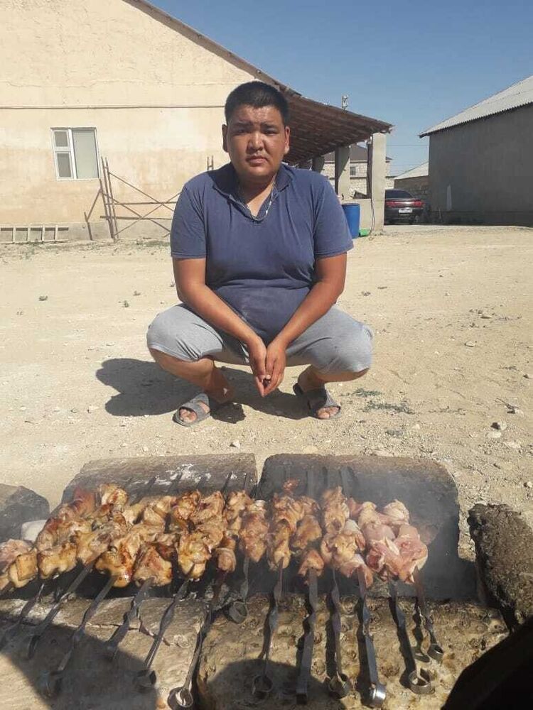  20134688  Tasbolat, 33 ,    