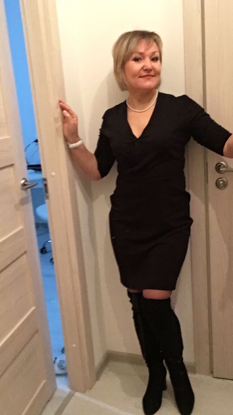  52967018  , 50 ,    -