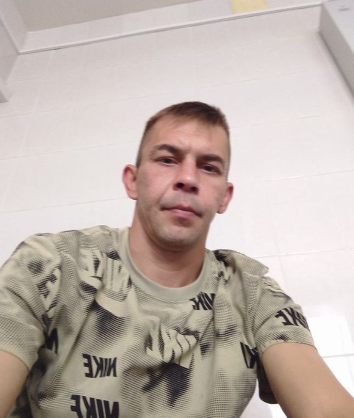  52610318  Evgeny, 39 ,    