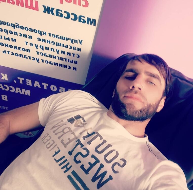  50997958  Ali, 38 ,    