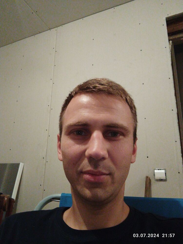  44370098  , 34 ,    