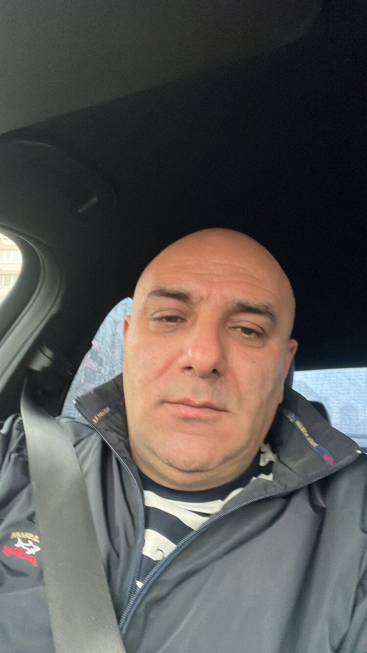  52996198  , 46 ,    -