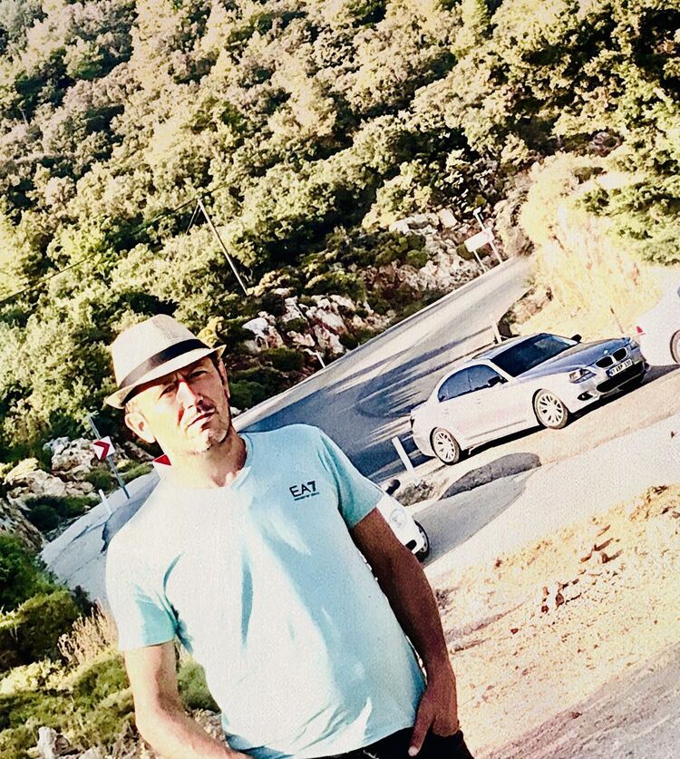  36967368  Taner, 45 ,    Ballica