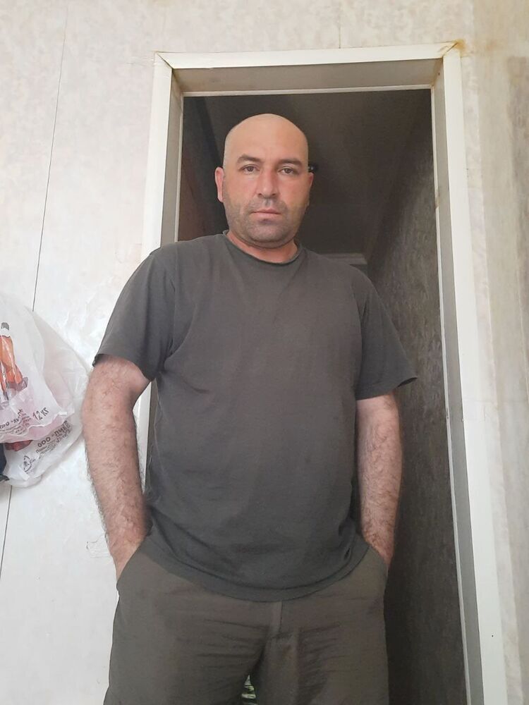  48107848  , 41 ,    