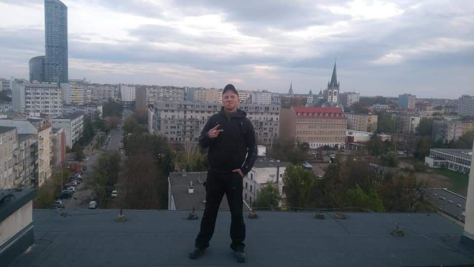  34056618  , 40 ,    