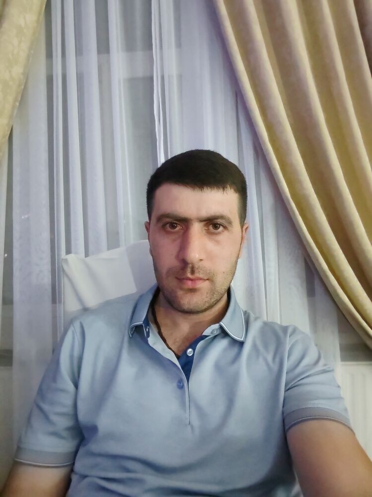  43898468  , 31 ,    --