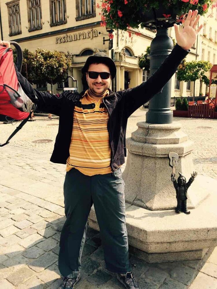  ,   Andrew, 44 ,   ,   , c 