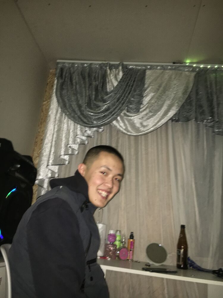  47409008  , 18 ,    