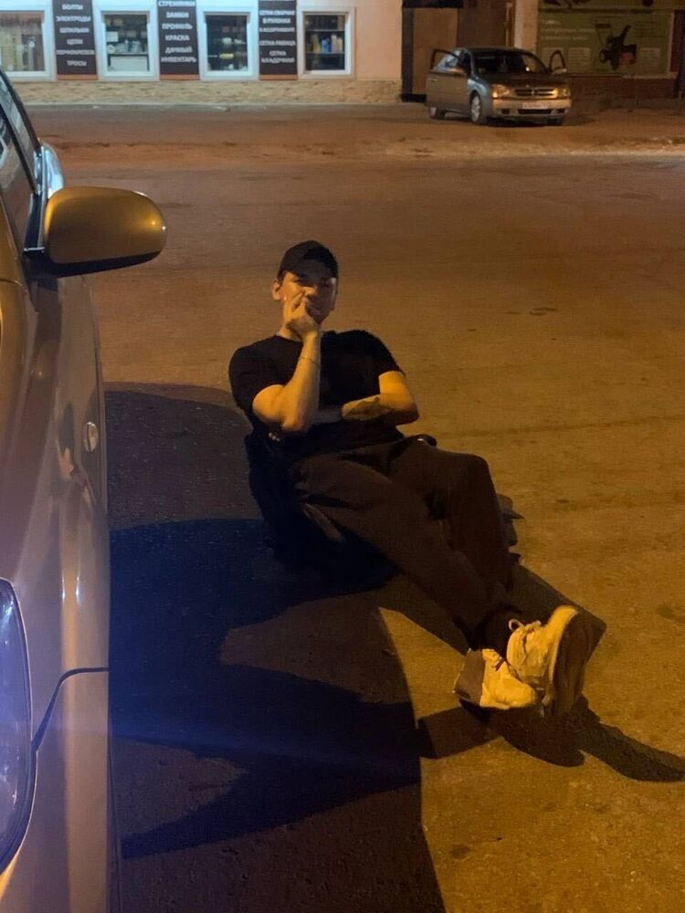  45075068  Vladimir, 24 ,    