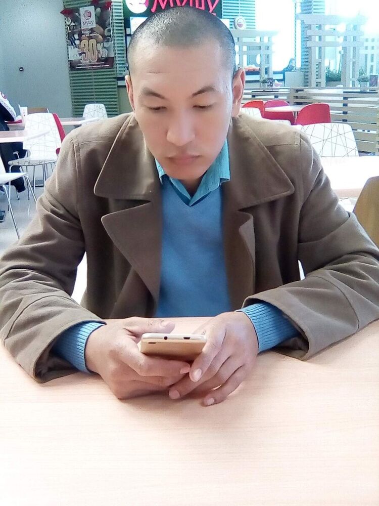  ,   Mixa, 42 ,   ,   , c 