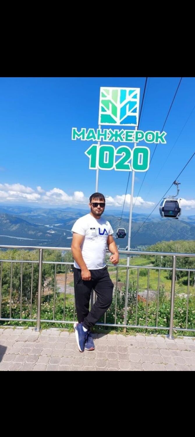  44694248  Kamil, 35 ,    