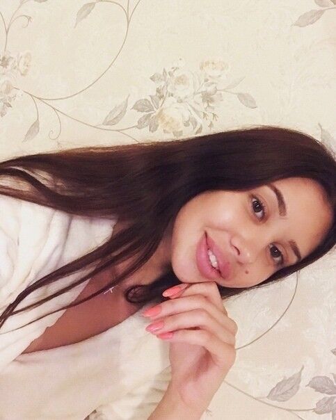  27633418  Laima, 24 ,    