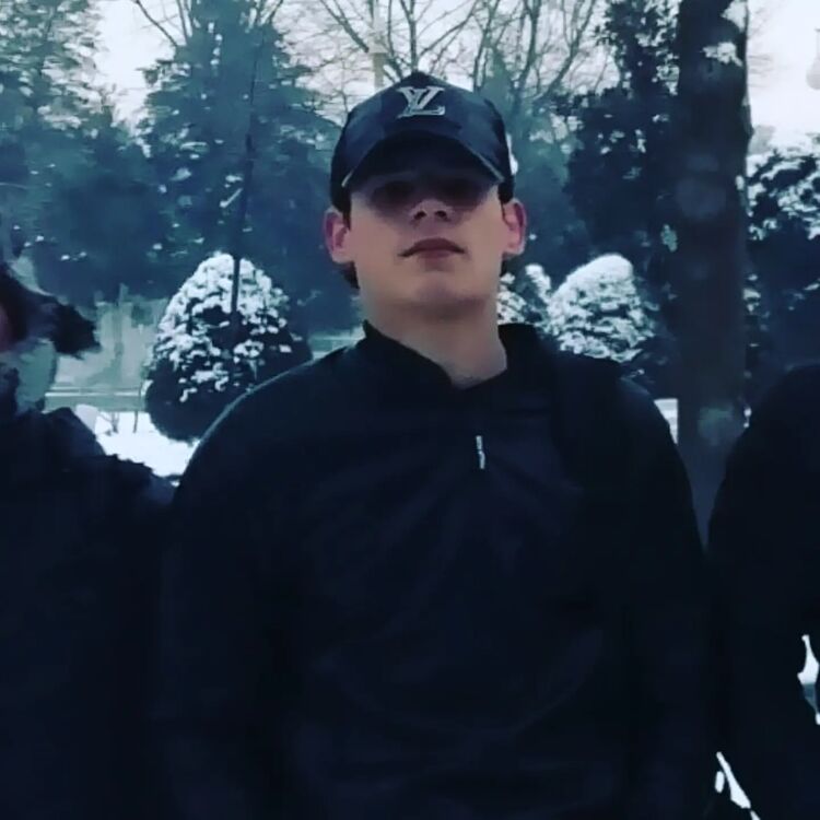 ���� 49084138 ����� ��������, 23 ����, ���� ���������� � ������