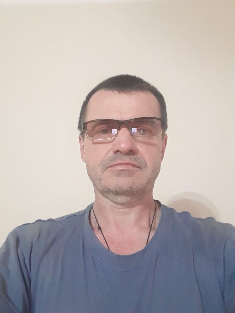  --,   , 52 ,   