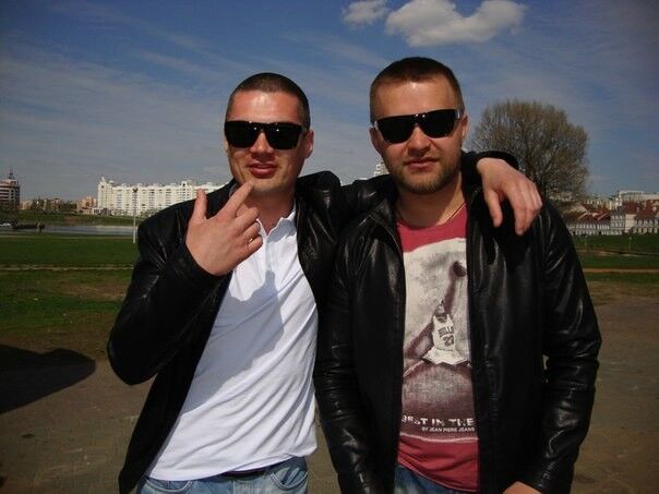  3998548  Vasya, 39 ,    