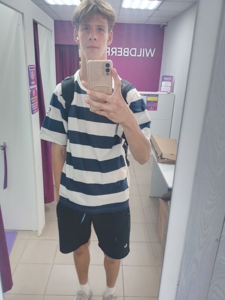  45848338  , 19 ,    