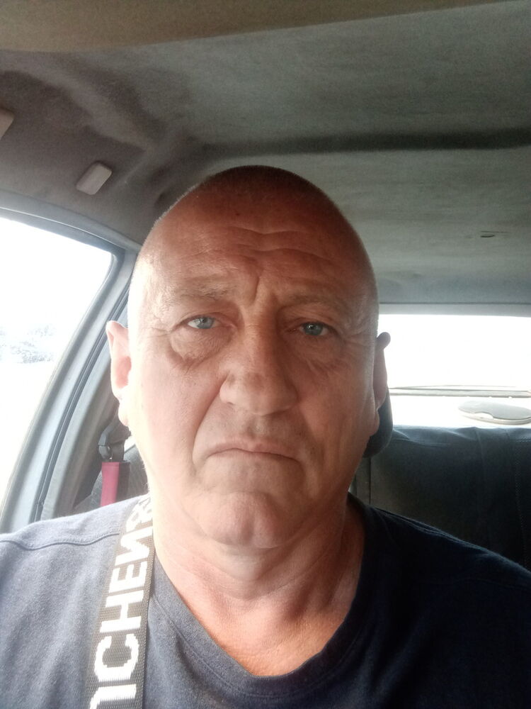  19082198  , 61 ,    