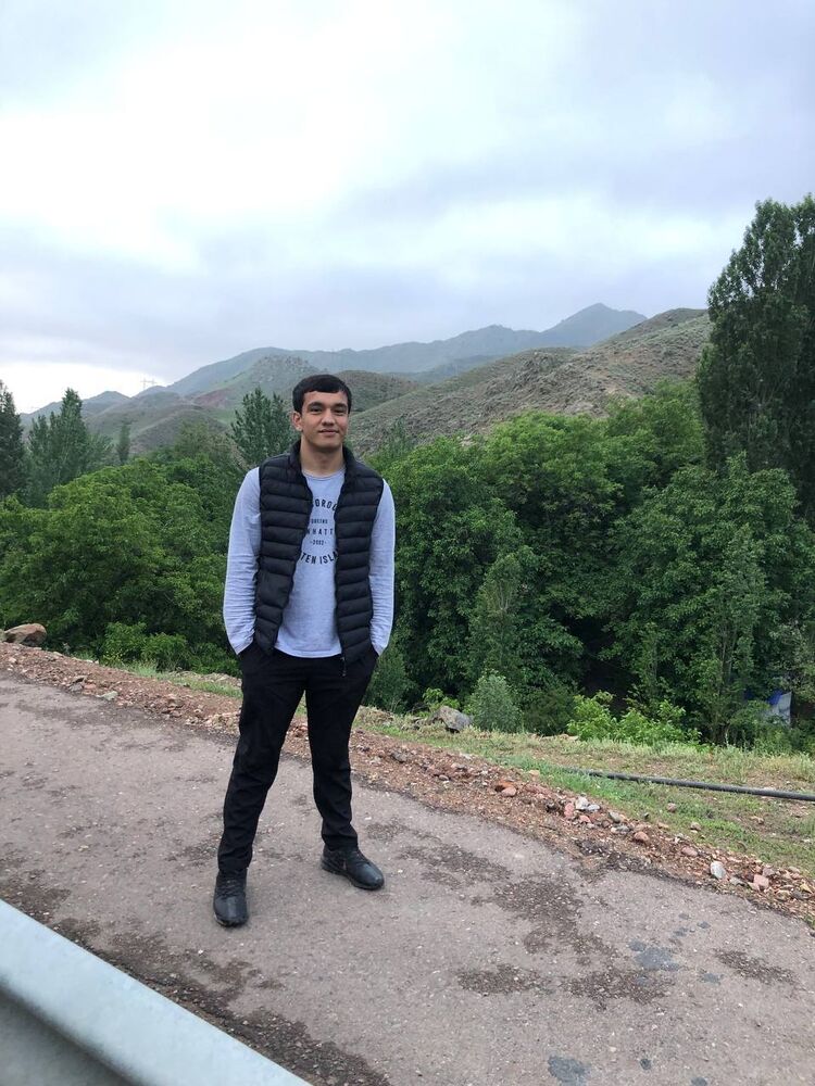 30088188  Fatkhullayev, 24 ,    